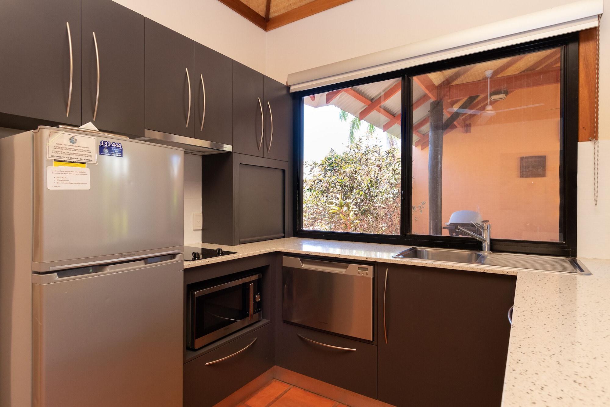 Bali Hai Resort&Spa Broome Bagian luar foto