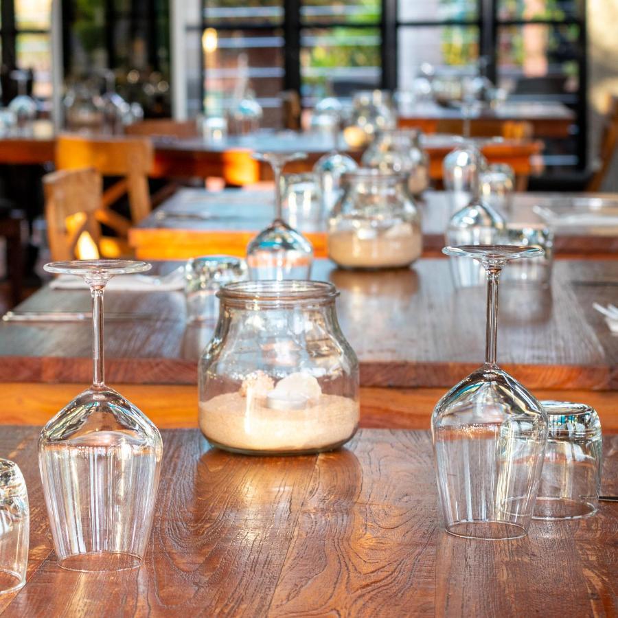 Bali Hai Resort&Spa Broome Bagian luar foto